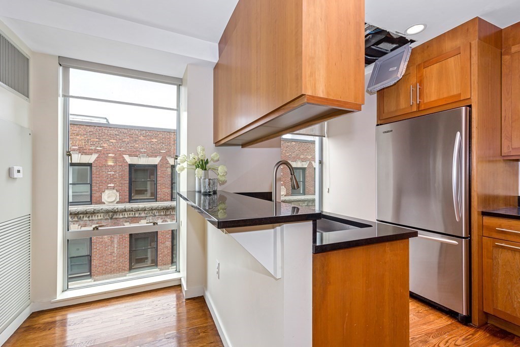 2 bed, 2 bath apartment for rent at 80 Broad Unit 1004, Waterfront — photo 10 of 27