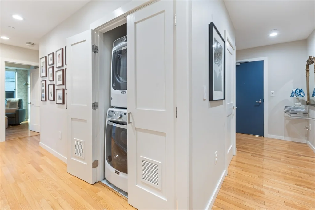 2 bed, 2 bath apartment for rent at 80 Broad Unit 307, Waterfront — photo 18 of 26