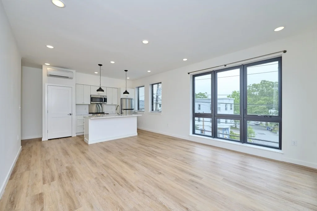2 bed, 1 bath apartment for rent at 80 Broadway Unit 3C, East Arlington — photo 2 of 23