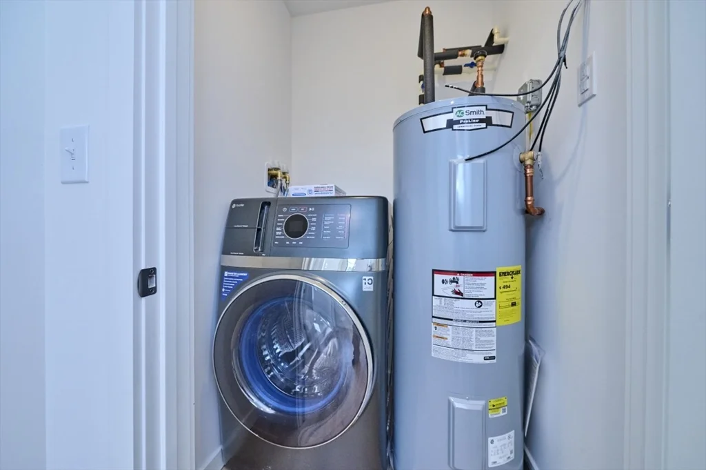 2 bed, 1 bath apartment for rent at 80 Broadway Unit 3C, East Arlington — photo 15 of 23