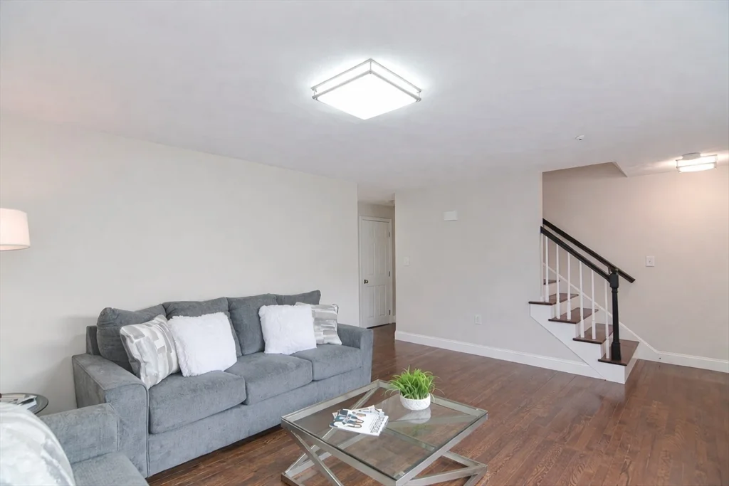 2 bed, 1 bath apartment for rent at 80 Broadway Unit 8, North Attleboro — photo 7 of 17