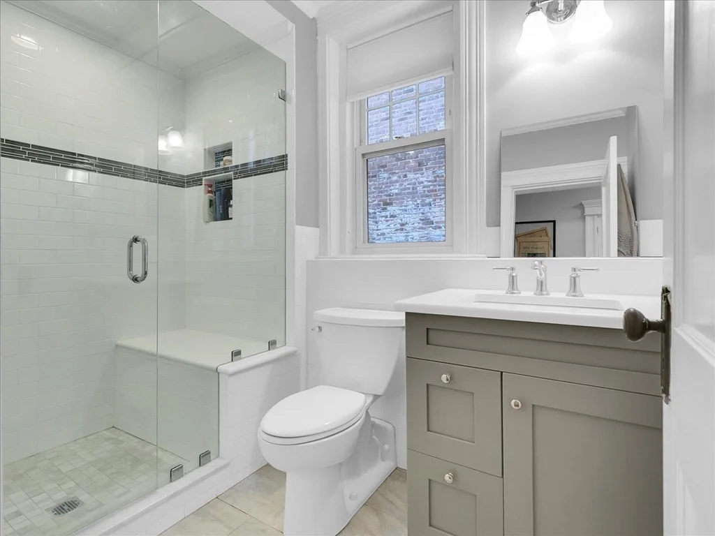 2 bed, 1 bath apartment for rent at 80 Browne Unit 1, Coolidge Corner — photo 6 of 14