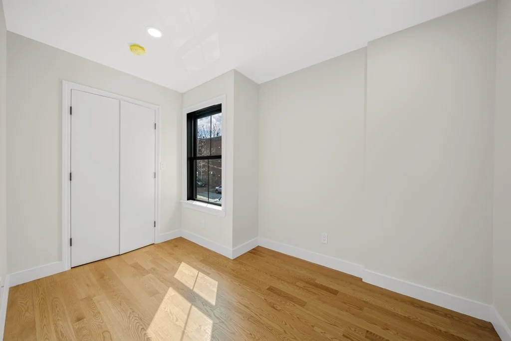 2 bed, 2 bath apartment for rent at 80 Bunker Hill St Unit 2, Charlestown — photo 4 of 7