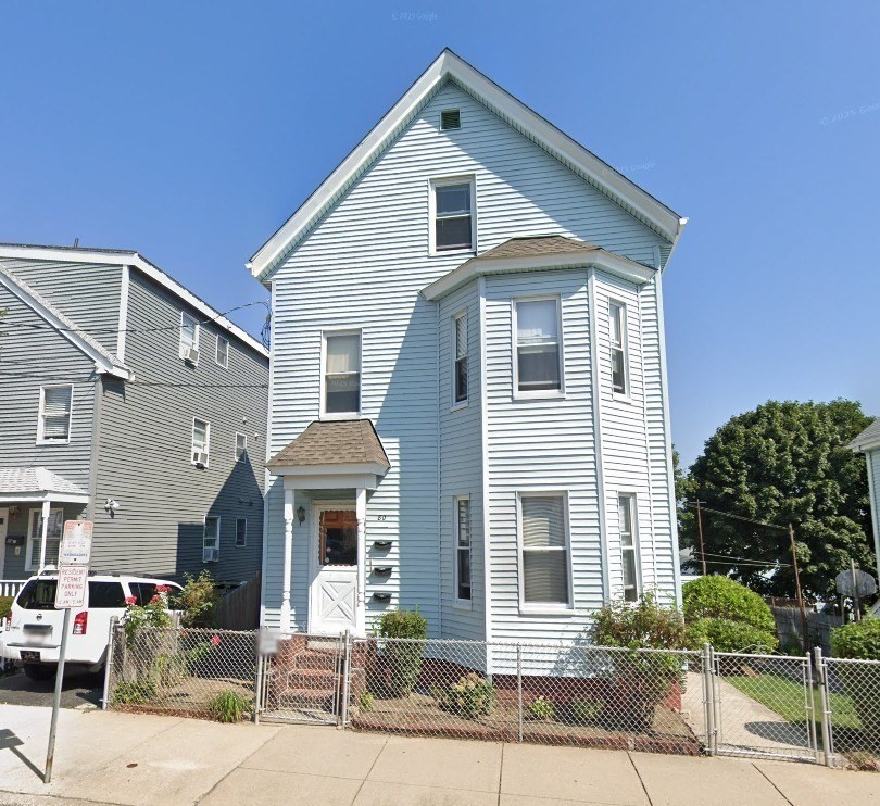 1 bed, 1 bath apartment for rent at 80 Carroll Unit 2, Chelsea