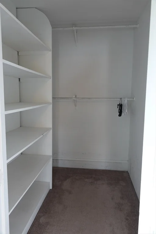 3 bed, 2 bath apartment for rent at 80 Center St, Burlington — photo 25 of 27