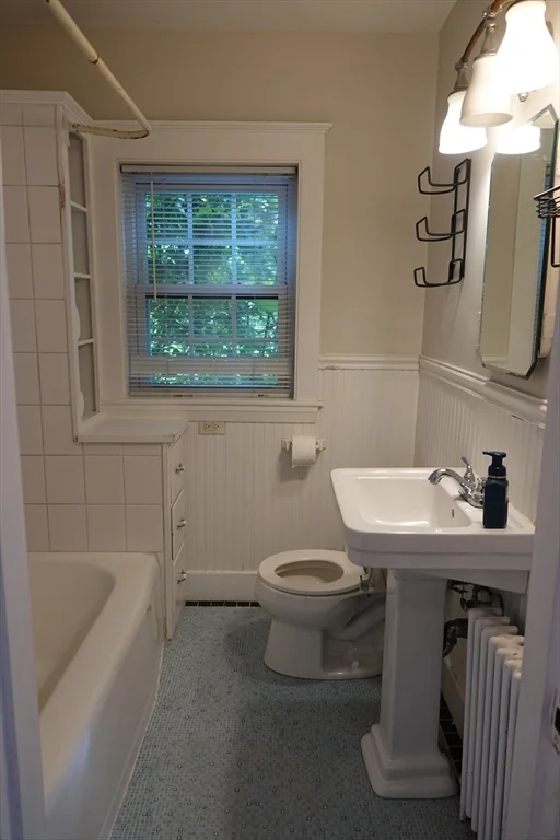 3 bed, 2 bath apartment for rent at 80 Center St, Burlington — photo 7 of 27