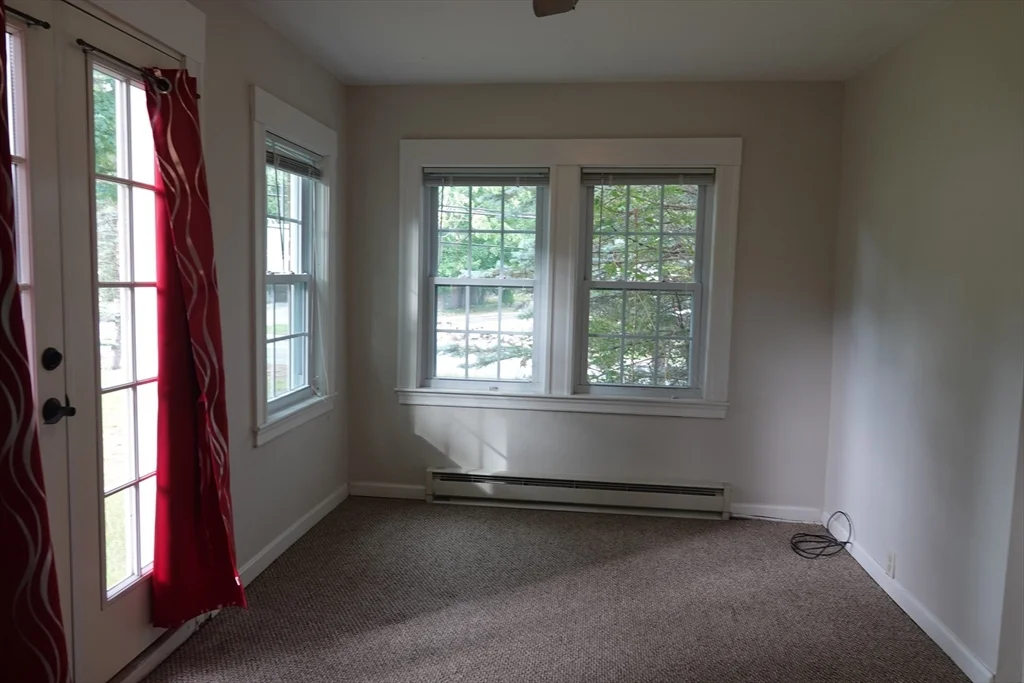 3 bed, 2 bath apartment for rent at 80 Center St, Burlington — photo 13 of 27