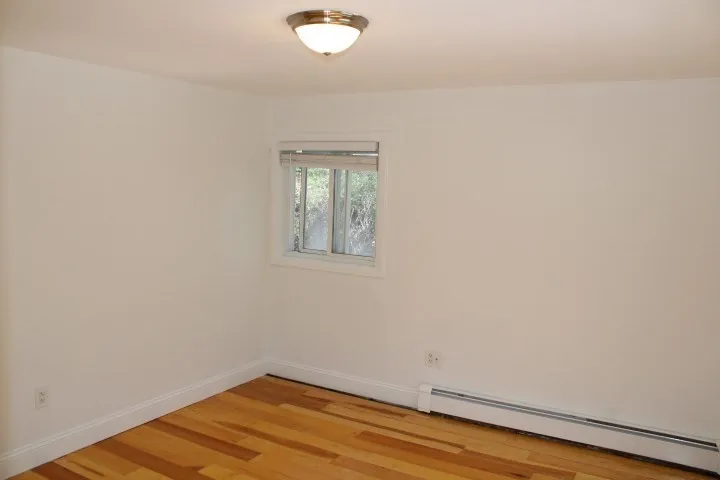 3 bed, 2 bath apartment for rent at 80 Cherry St Unit 1, Riverdale — photo 8 of 17