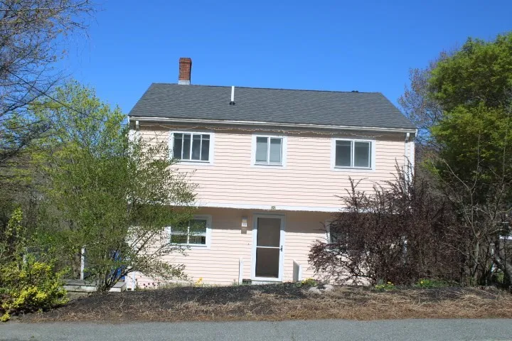3 bed, 2 bath apartment for rent at 80 Cherry St Unit 1, Riverdale — photo 1 of 17