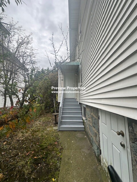 2 bed, 1 bath apartment for rent at 80 Chestnut Hill Ave, Brighton — photo 6 of 44