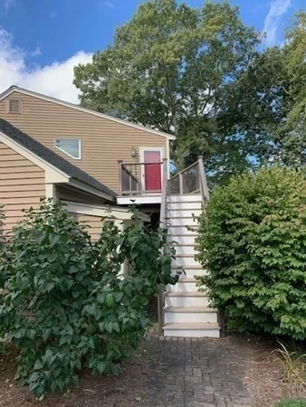 1 bed, 1 bath apartment for rent at 80 Common St Unit 1, Groton — photo 3 of 17