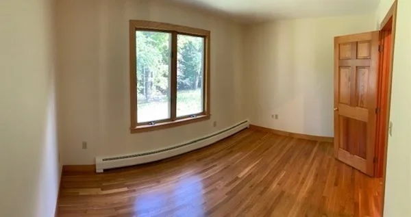 1 bed, 1 bath apartment for rent at 80 Common St Unit 1, Groton — photo 10 of 17