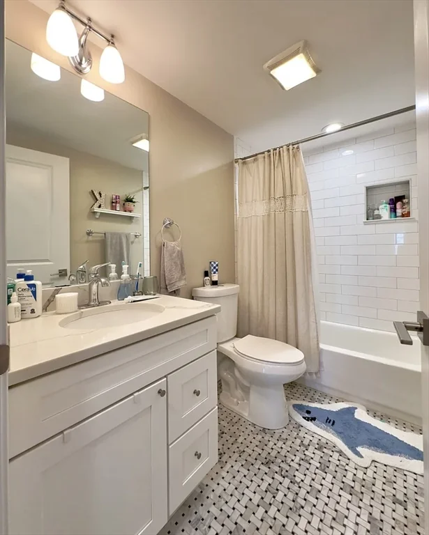 2 bed, 2 bath apartment for rent at 80 Cottage St Unit 3, East Boston — photo 10 of 15