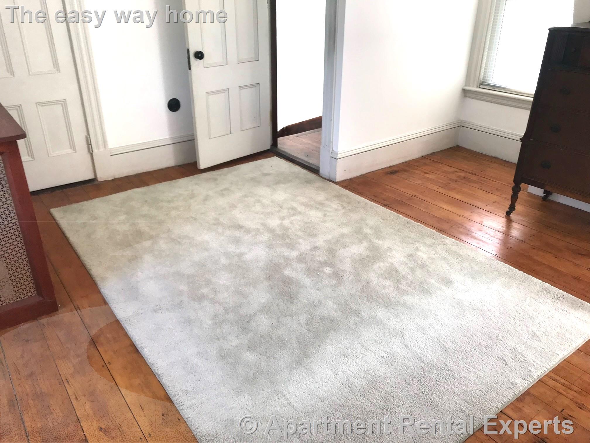 6 bed, 2 bath apartment for rent at 80 Curtis St, Teele Square — photo 6 of 14