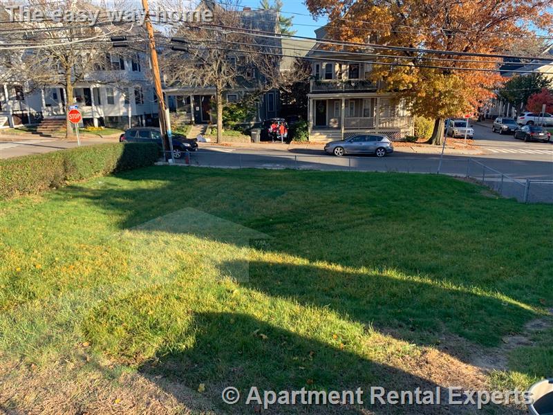6 bed, 2 bath apartment for rent at 80 Curtis St, Teele Square — photo 12 of 14