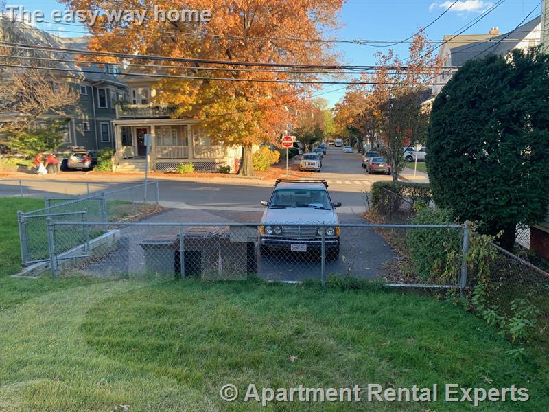 6 bed, 2 bath apartment for rent at 80 Curtis St, Teele Square — photo 14 of 14
