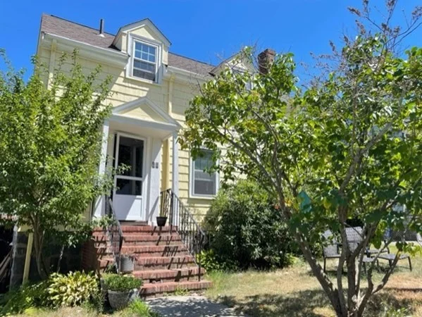 3 bed, 1 bath apartment for rent at 80 Decker Unit 80, Milton