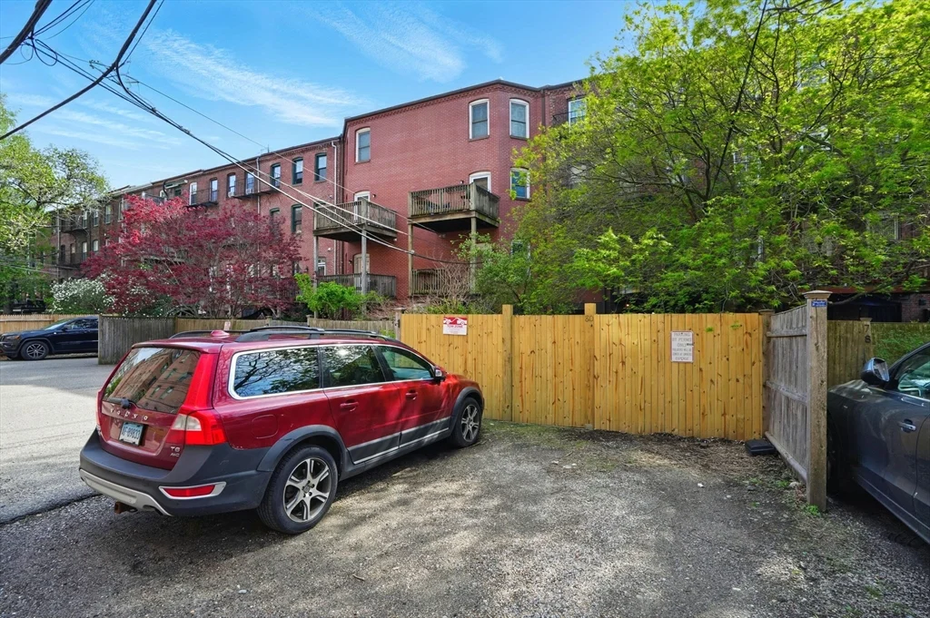 2 bed, 1 bath apartment for rent at 80 E Brookline St Unit 1, South End — photo 15 of 18