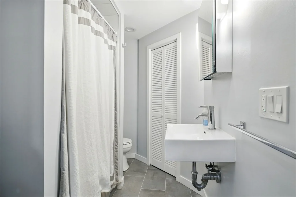 2 bed, 1 bath apartment for rent at 80 E Brookline St Unit 1, South End — photo 9 of 18