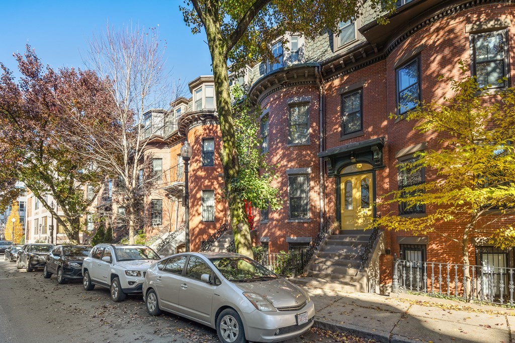 1 bed, 1 bath apartment for rent at 80 E Brookline Unit 2, South End — photo 10 of 10