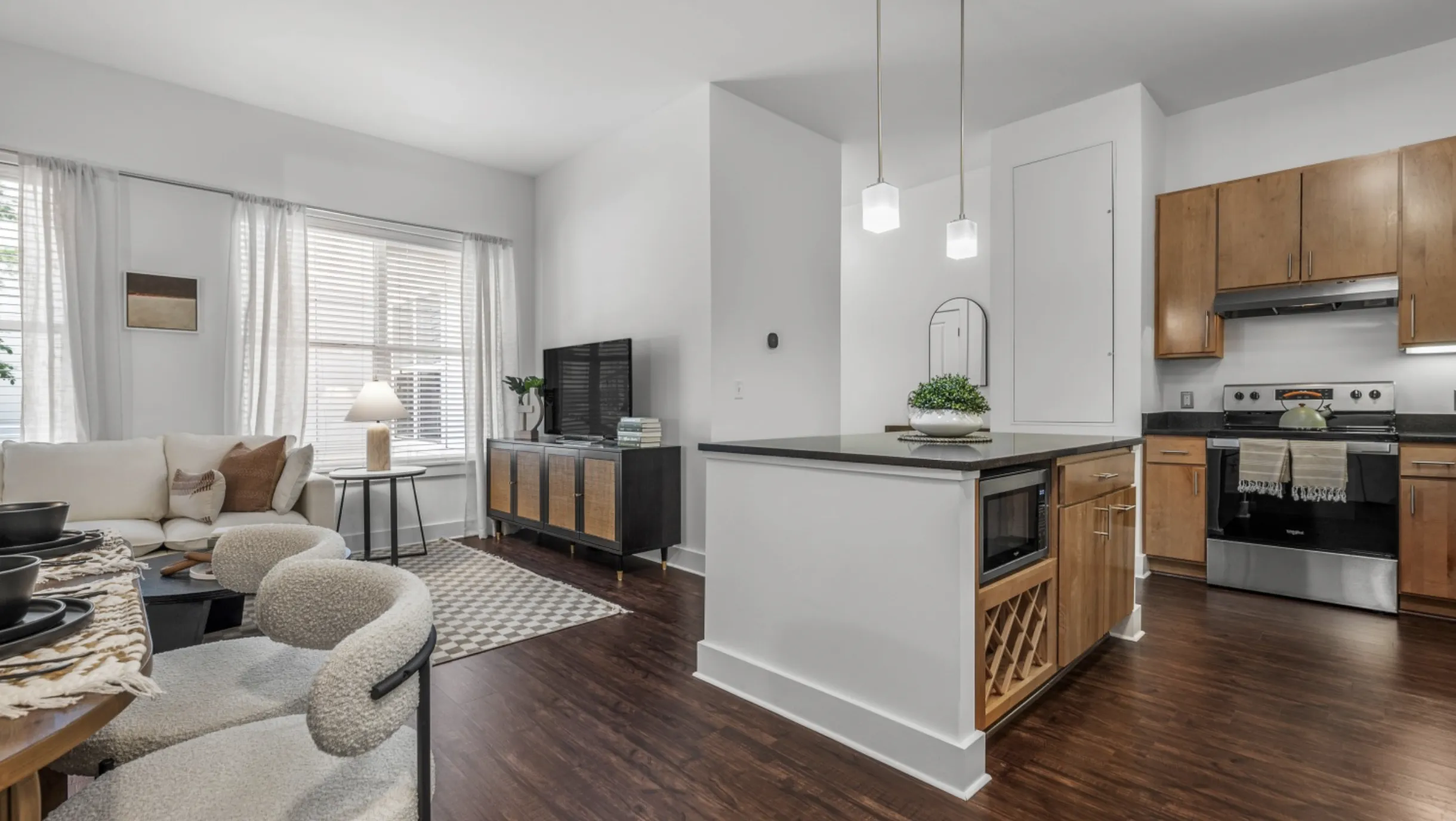 2 bed, 2 bath apartment for rent at 80 Fawcett St Unit 2-423, Cambridge Highlands — photo 3 of 7