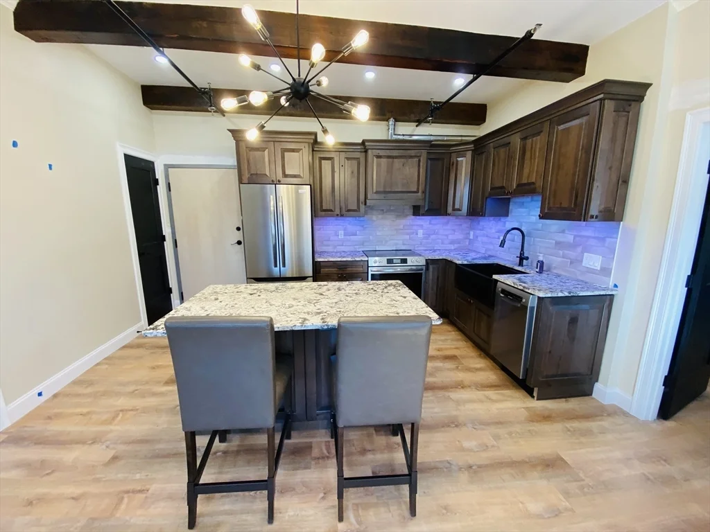 2 bed, 1 bath apartment for rent at 80 Foster St Unit 501, Peabody — photo 1 of 26