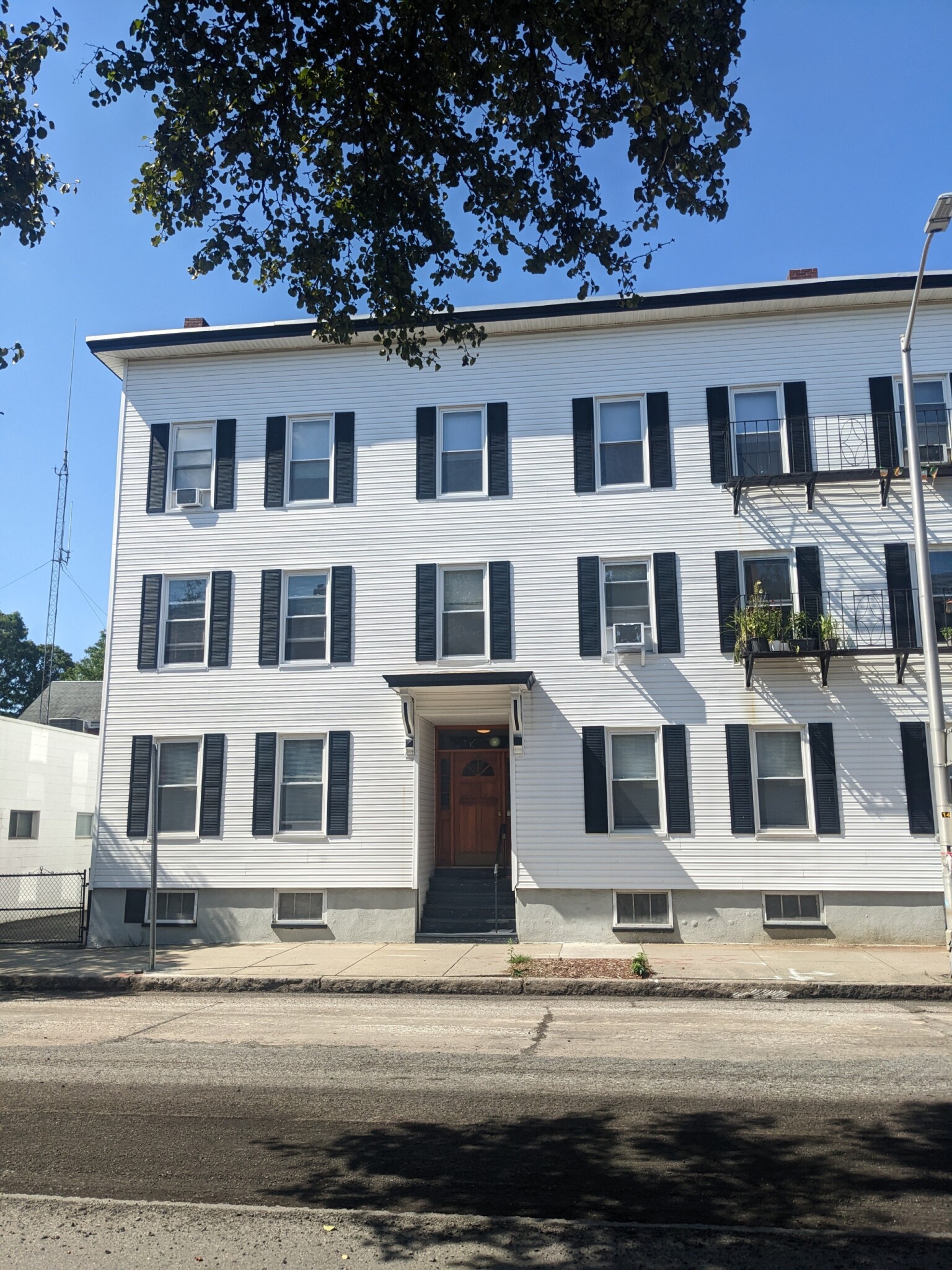 1 bed, 1 bath apartment for rent at 80 Hampshire St Unit 6A, The Port — photo 8 of 8