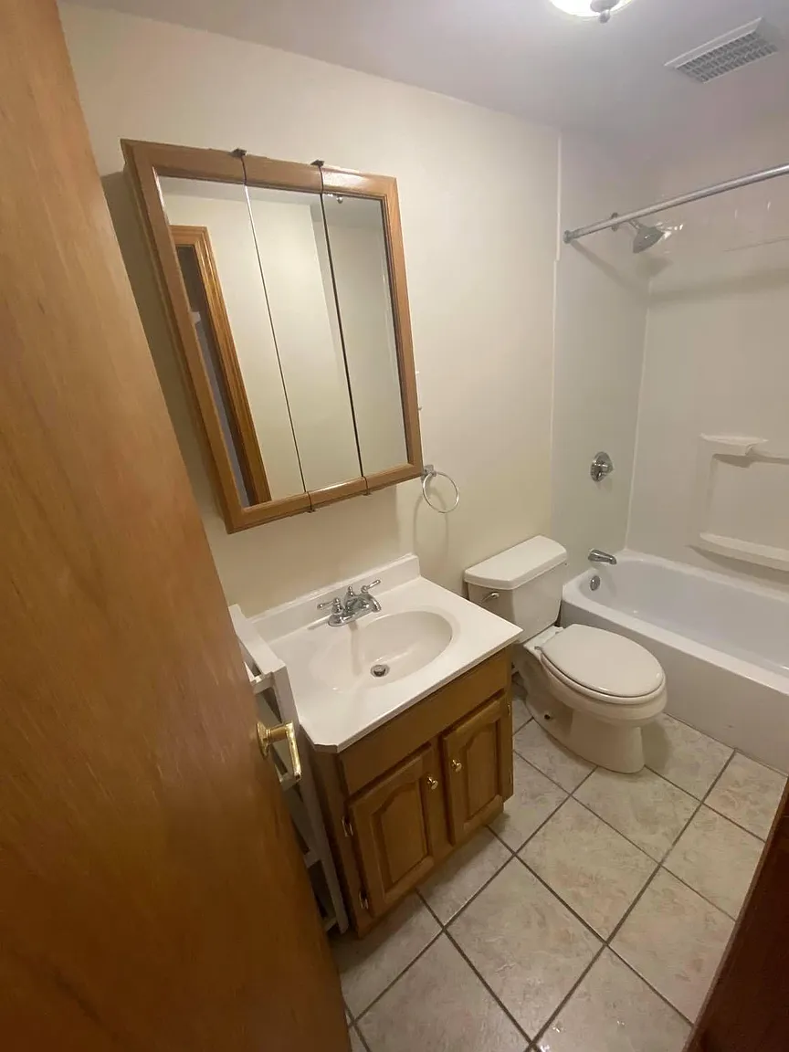 1 bed, 1 bath apartment for rent at 80 Hampshire St Unit 6A, The Port — photo 4 of 8