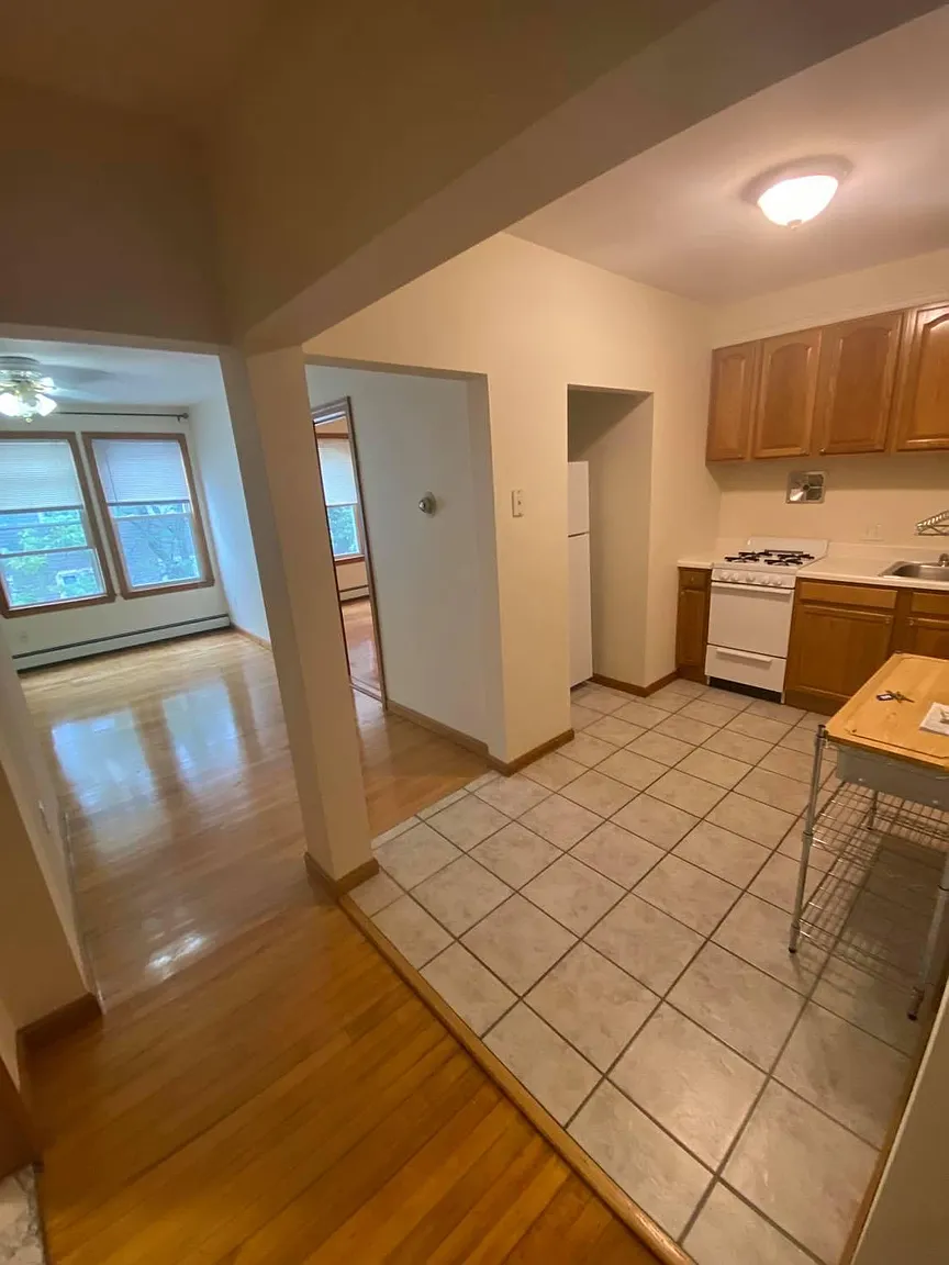 1 bed, 1 bath apartment for rent at 80 Hampshire St Unit 6A, The Port — photo 1 of 8