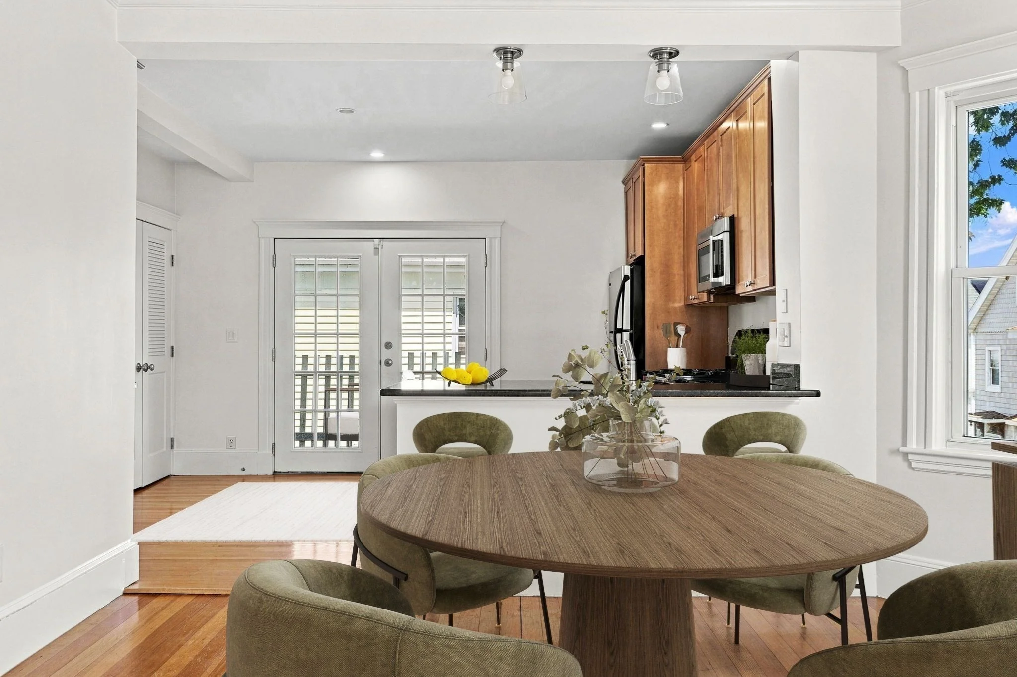 2 bed, 1 bath apartment for rent at 80 Harbor View St Unit 2, Dorchester — photo 2 of 13