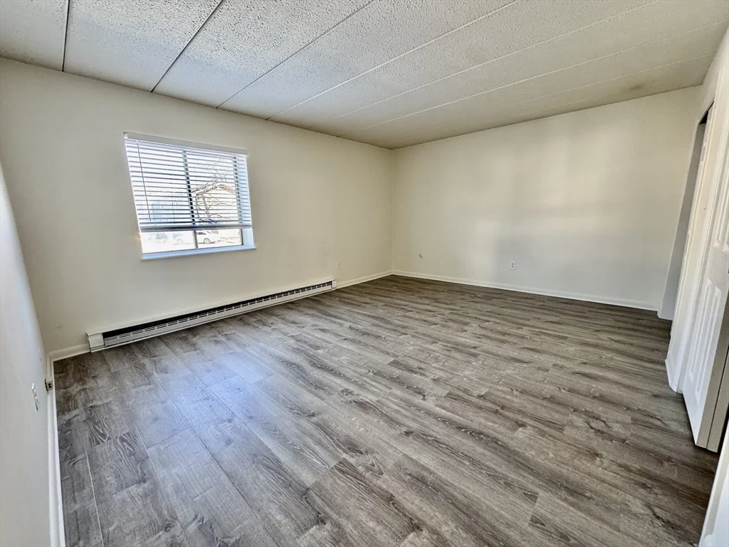 1 bed, 1 bath apartment for rent at 80 High St Unit 102, Dedham — photo 5 of 15