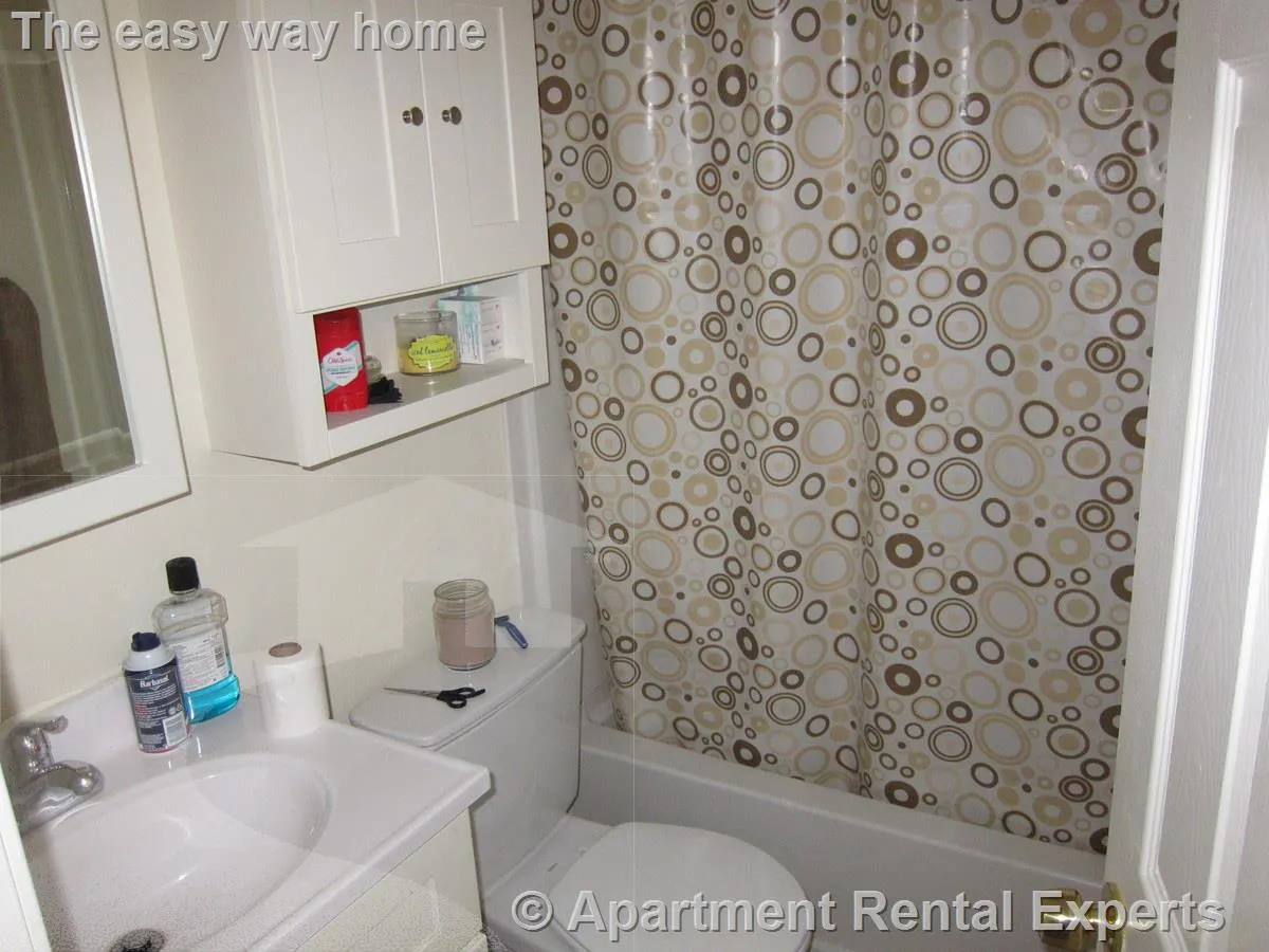 1 bed, 1 bath apartment for rent at 80 Highland Ave Unit 101, Prospect Hill — photo 7 of 9