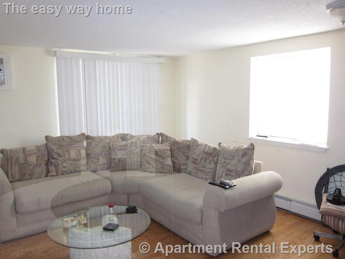 1 bed, 1 bath apartment for rent at 80 Highland Ave Unit 101, Prospect Hill