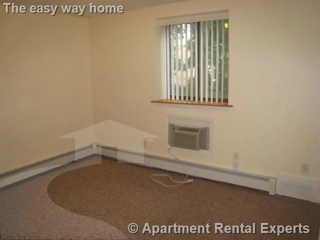 2 bed, 1 bath apartment for rent at 80 Highland Ave Unit 3, Union Square — photo 5 of 7