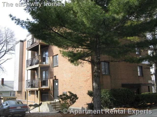 2 bed, 1 bath apartment for rent at 80 Highland Ave Unit 3, Union Square — photo 7 of 7