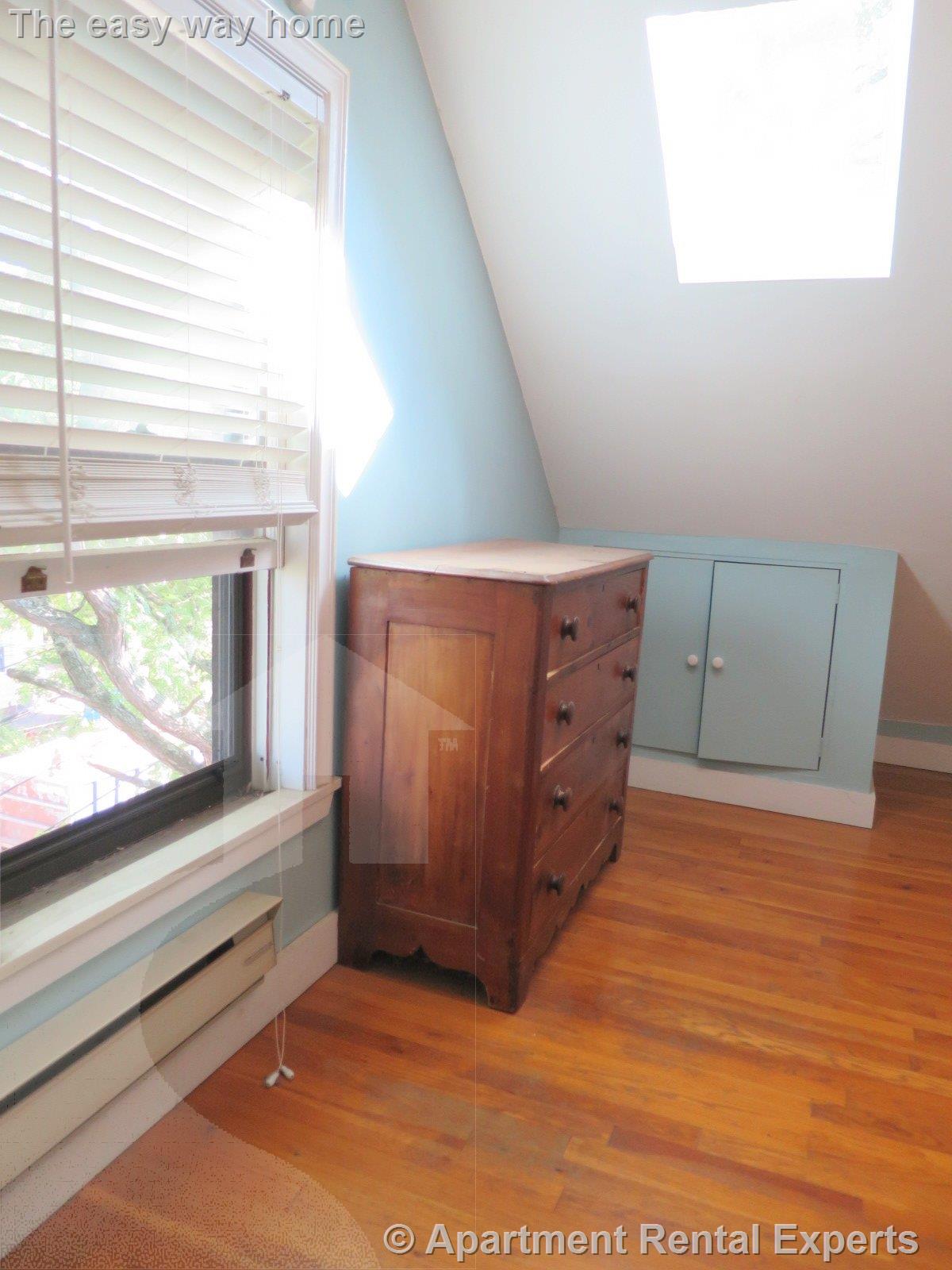 3 bed, 1 bath apartment for rent at 80 Irving St Unit 2, Davis Square — photo 18 of 19
