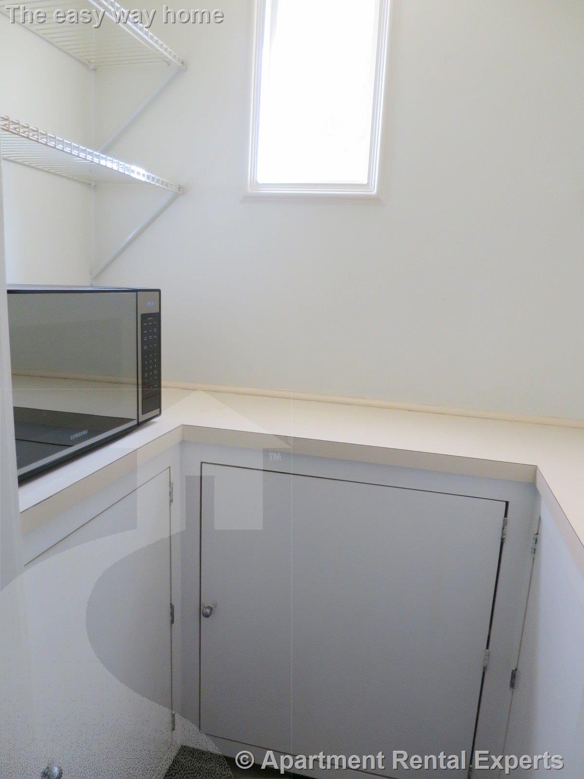 3 bed, 1 bath apartment for rent at 80 Irving St Unit 2, Davis Square — photo 7 of 19