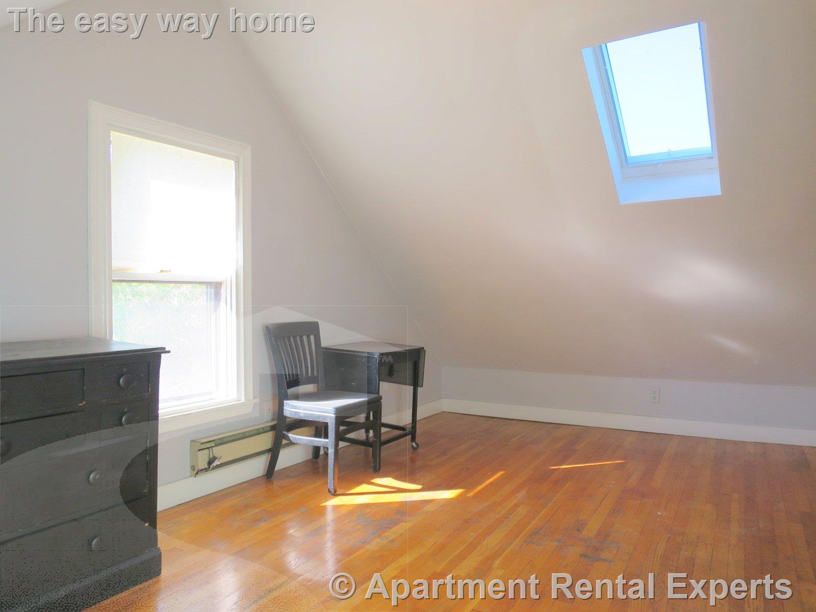 3 bed, 1 bath apartment for rent at 80 Irving St Unit 2, Davis Square — photo 15 of 19