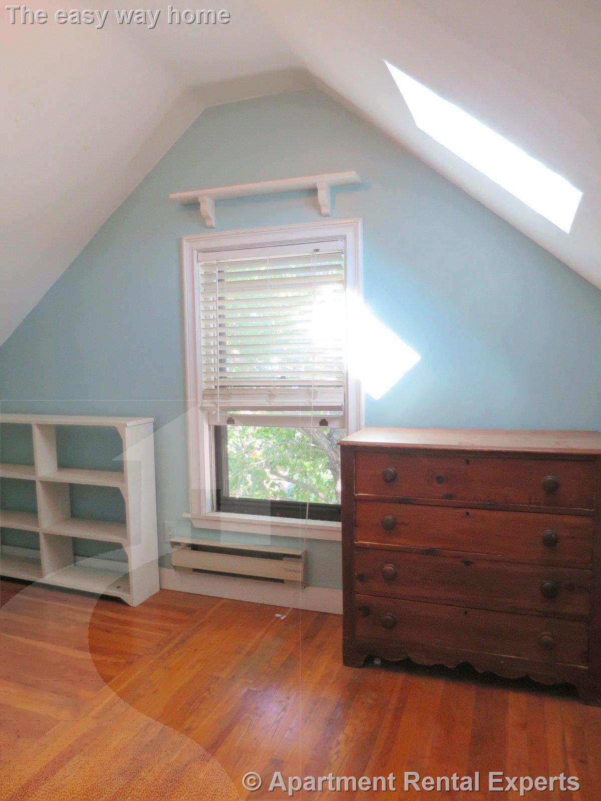 3 bed, 1 bath apartment for rent at 80 Irving St Unit 2, Davis Square — photo 17 of 19
