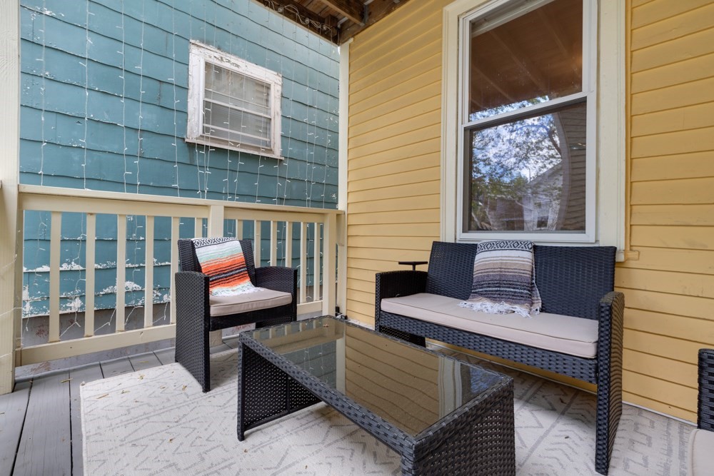3 bed, 1 bath apartment for rent at 80 Kinnaird St Unit 1, Riverside — photo 23 of 23