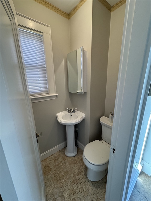 4 bed, 2 bath apartment for rent at 80 Lake St, Boston — photo 7 of 22