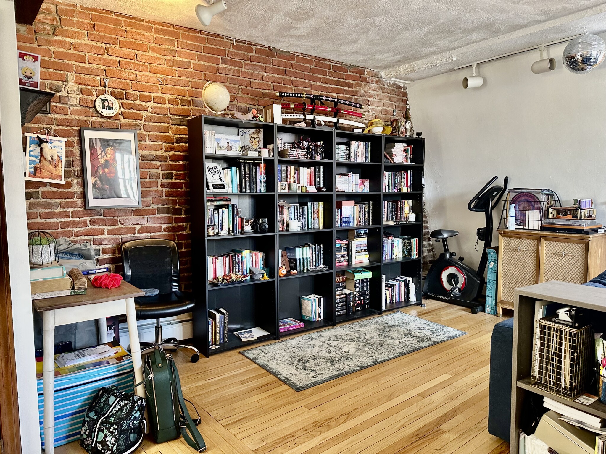 2 bed, 1.5 bath apartment for rent at 80 Lanark Unit 2, Brighton — photo 2 of 25