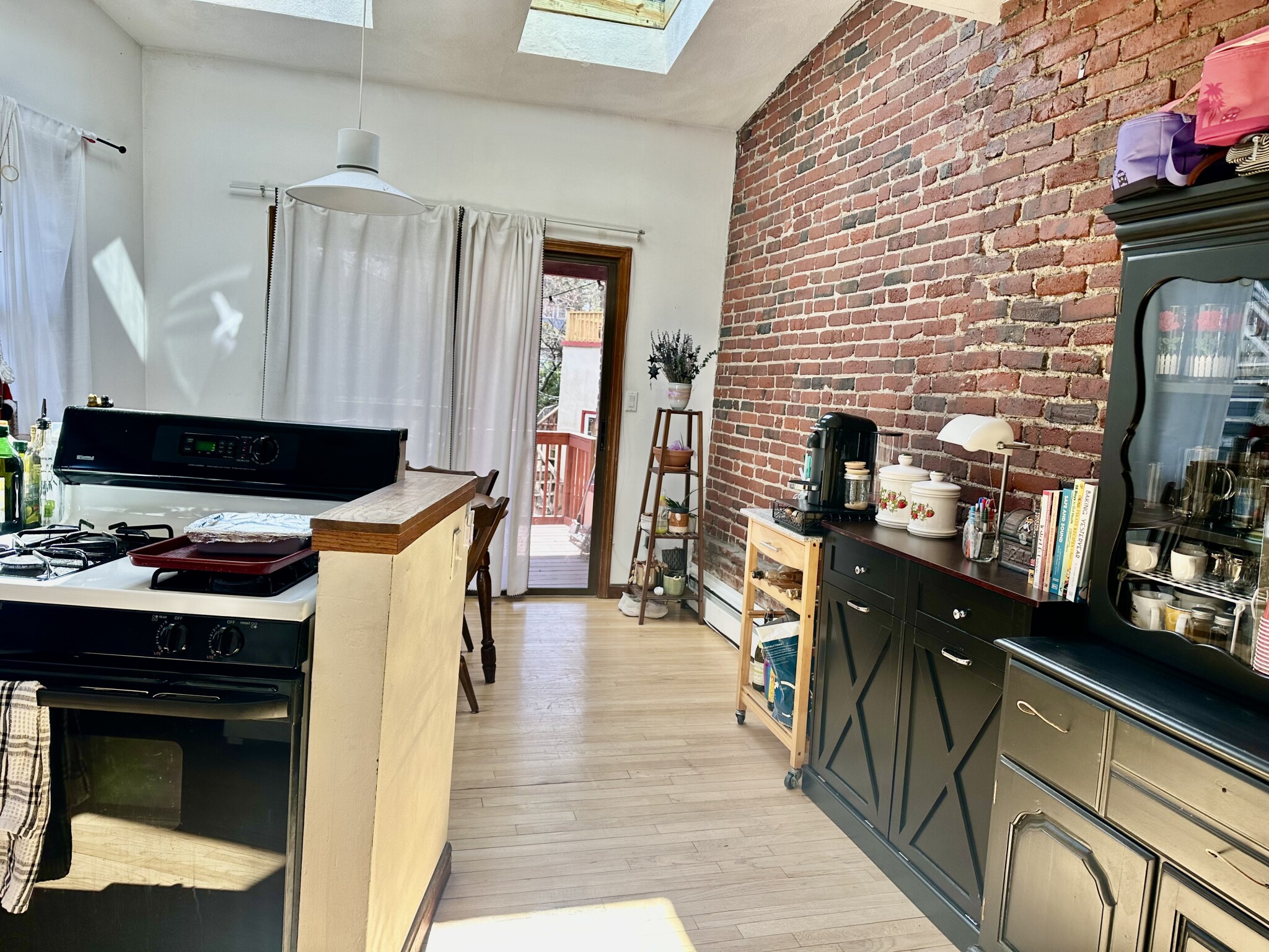 2 bed, 1.5 bath apartment for rent at 80 Lanark Unit 2, Brighton — photo 8 of 25
