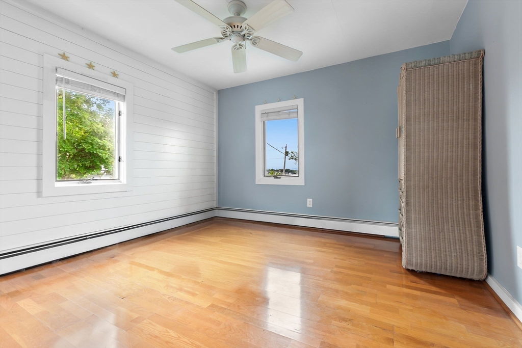 3 bed, 1 bath apartment for rent at 80 Lennox Rd Unit 1, Little Nahant — photo 26 of 31