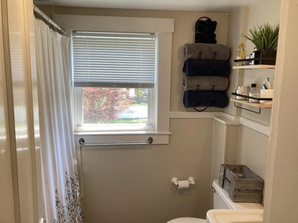 2 bed, 1 bath apartment for rent at 80 Lincoln St Unit 2, Marlborough — photo 11 of 15