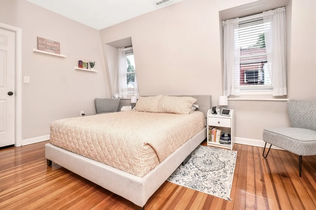 2 bed, 1 bath apartment for rent at 80 Linden St Unit B, Everett — photo 15 of 34