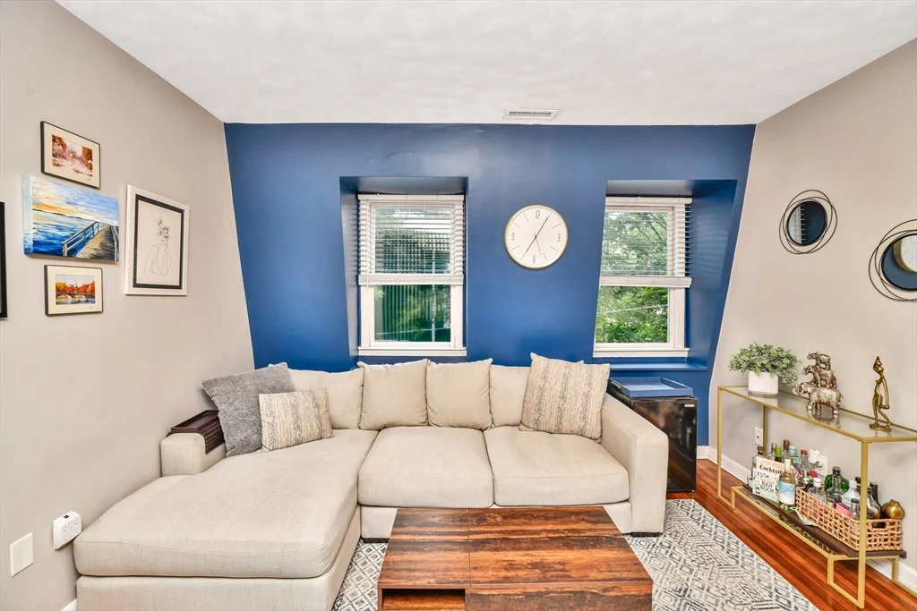 2 bed, 1 bath apartment for rent at 80 Linden St Unit B, Everett — photo 17 of 34
