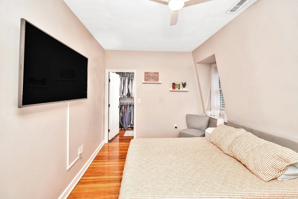 2 bed, 1 bath apartment for rent at 80 Linden St Unit B, Everett — photo 14 of 34