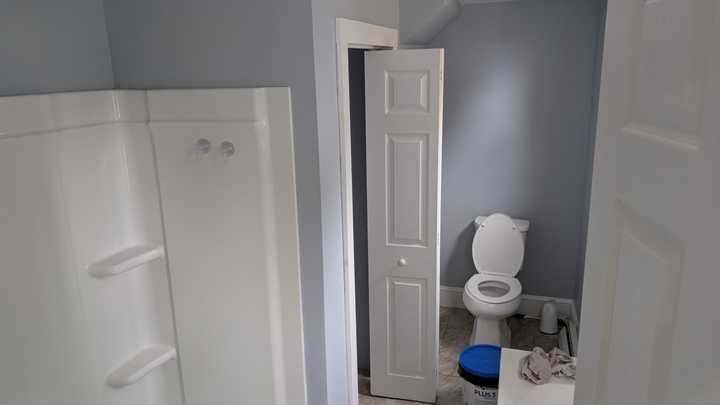 2 bed, 1 bath apartment for rent at 80 Linfield St Unit 1st Floor, Holbrook — photo 9 of 10
