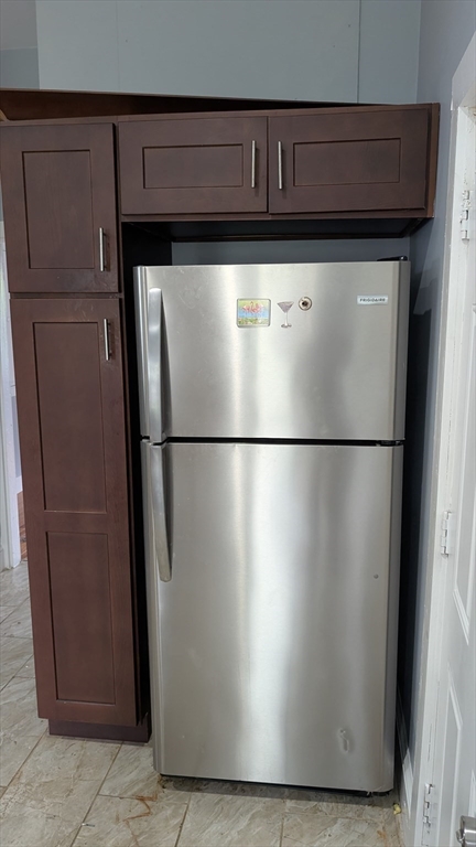 2 bed, 1 bath apartment for rent at 80 Linfield St Unit 1st Floor, Holbrook — photo 2 of 10